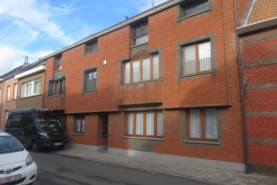 Voorgevel appartementsgebouw Albertstraat 43